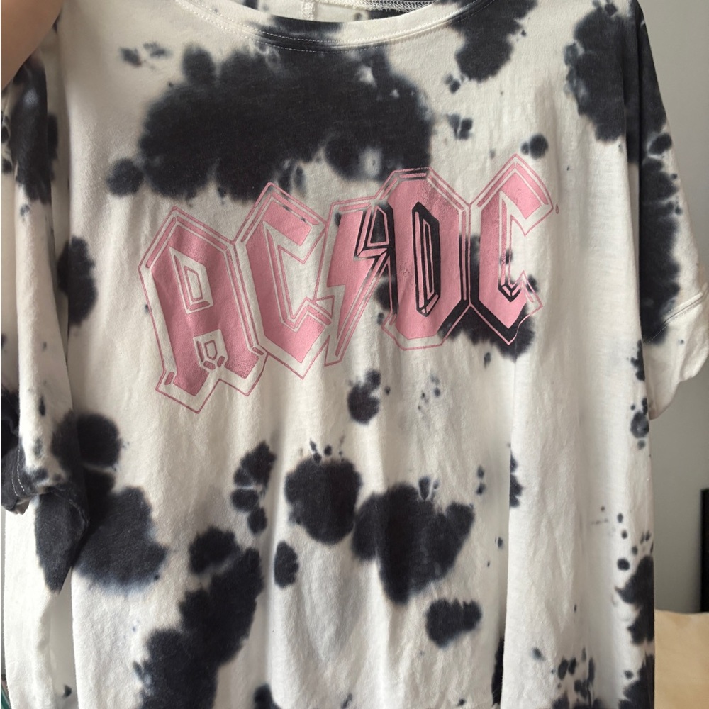 AC/DC Black and White Tie-Dye Short Sleeve Tee